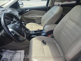 2014 Ford Escape Titanium – miniatura 7