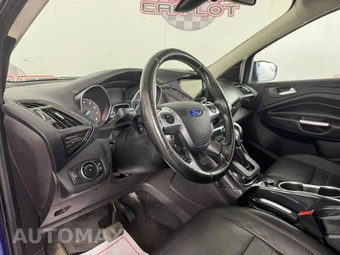 2014 Ford Escape Titanium - miniatura 10
