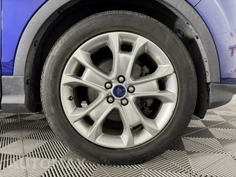 2014 Ford Escape Titanium - miniatura 45