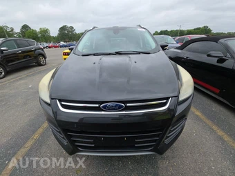 2014 Ford Escape Titanium – miniatura 2