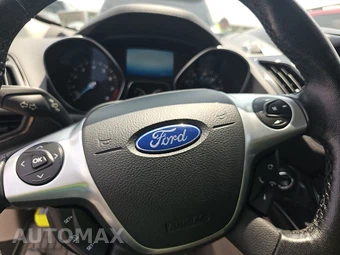 2014 Ford Escape Titanium – miniatura 10