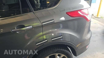 2014 Ford Escape Titanium – miniatura 24