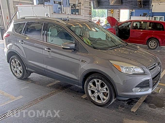 2014 Ford Escape Titanium – miniatura 3