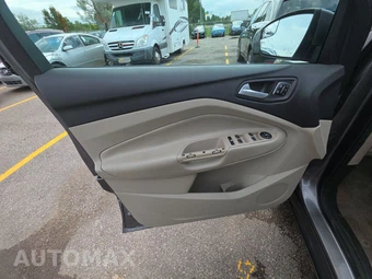 2014 Ford Escape Titanium – miniatura 9