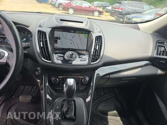 2014 Ford Escape Titanium – miniatura 7