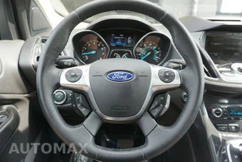 2014 Ford Escape Titanium – miniatura 18