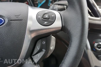 2014 Ford Escape Titanium – miniatura 21