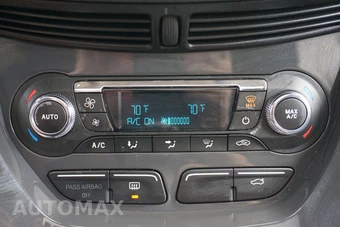 2014 Ford Escape Titanium – miniatura 27