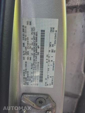 2014 Ford Escape Titanium – miniatura 14
