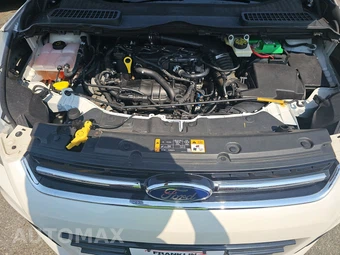 2014 Ford Escape Titanium – miniatura 15