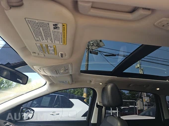 2014 Ford Escape Titanium – miniatura 19