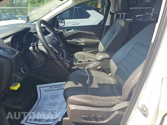 2014 Ford Escape Titanium – miniatura 7