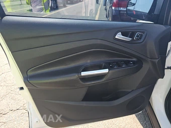 2014 Ford Escape Titanium – miniatura 9