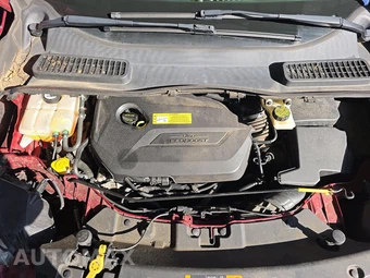2014 Ford Escape Titanium – miniatura 15