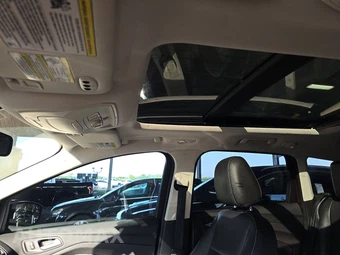 2014 Ford Escape Titanium – miniatura 18