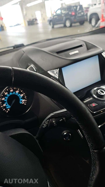 2014 Ford Escape Titanium - miniatura 26