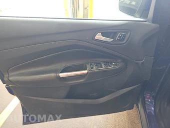 2014 Ford Escape Titanium - miniatura 9