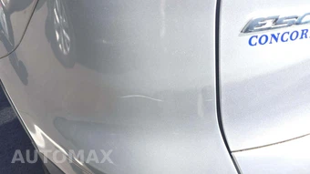 2014 Ford Escape Titanium – miniatura 24