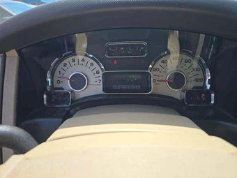2014 Ford Expedition XLT – miniatura 9