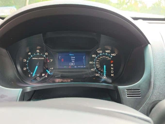 2014 Ford Explorer – miniatura 6