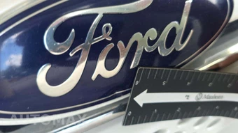 2014 Ford Explorer Limited – miniatura 24