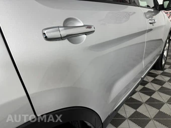 2014 Ford Explorer Limited - miniatura 30