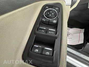 2014 Ford Explorer Limited - miniatura 43