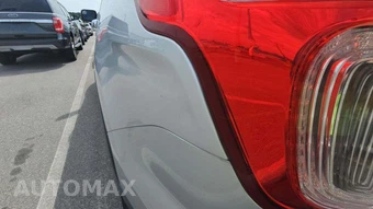 2014 Ford Explorer Limited – miniatura 27