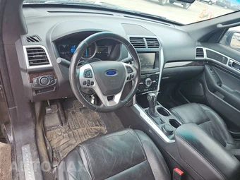 2014 Ford Explorer Limited – miniatura 11