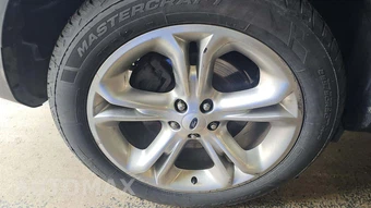 2014 Ford Explorer Limited – miniatura 25