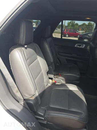 2014 Ford Explorer Sport – miniatura 17