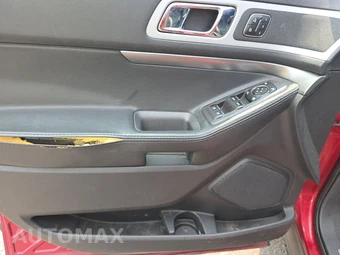 2014 Ford Explorer Sport – miniatura 9