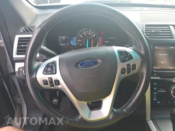 2014 Ford Explorer Sport - miniatura 10