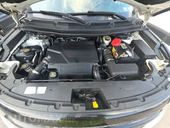 2014 Ford Explorer Sport - miniatura 15