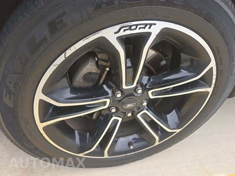 2014 Ford Explorer Sport – miniatura 28