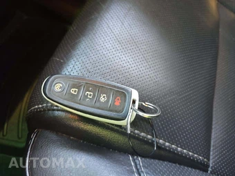 2014 Ford Explorer Sport – miniatura 8