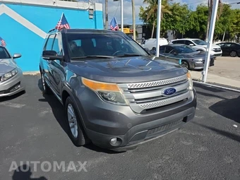 2014 Ford Explorer XLT - miniatura 3