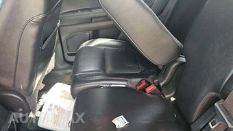 2014 Ford Explorer XLT – miniatura 26