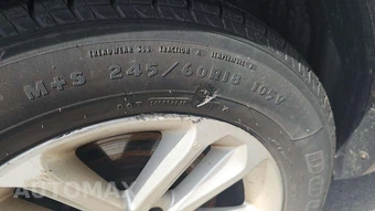 2014 Ford Explorer XLT – miniatura 32