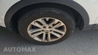 2014 Ford Explorer XLT – miniatura 46