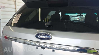 2014 Ford Explorer XLT – miniatura 30