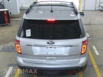 2014 Ford Explorer XLT – miniatura 5