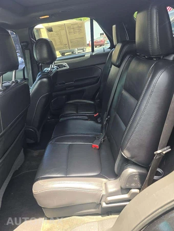 2014 Ford Explorer XLT – miniatura 13