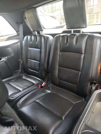 2014 Ford Explorer XLT – miniatura 14