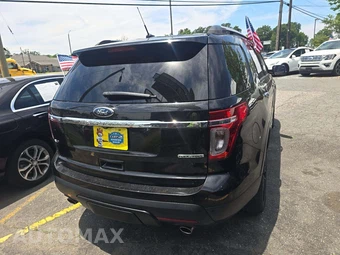 2014 Ford Explorer XLT – miniatura 3