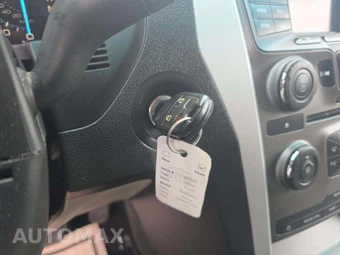 2014 Ford Explorer XLT – miniatura 8