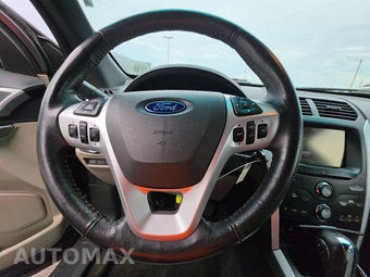 2014 Ford Explorer XLT - miniatura 10