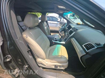2014 Ford Explorer XLT – miniatura 19