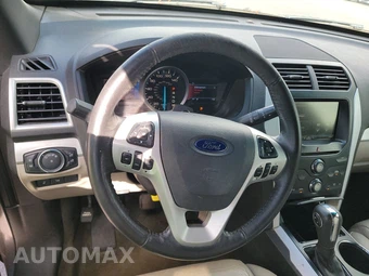 2014 Ford Explorer XLT – miniatura 10