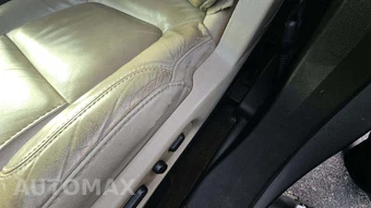 2014 Ford Explorer XLT – miniatura 30